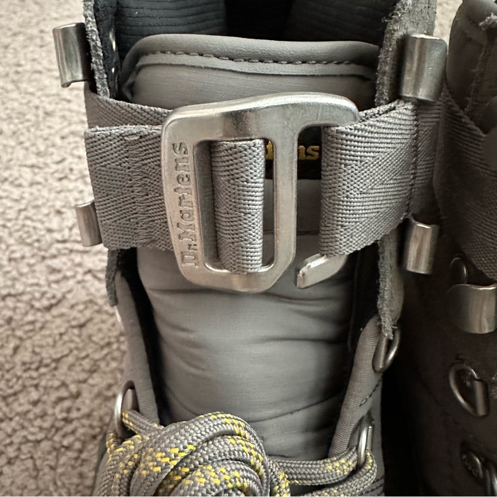 Dr. Martens Combs Tech Padded Quilted Nickel Gray Womens 5 - Picture 6 of 13